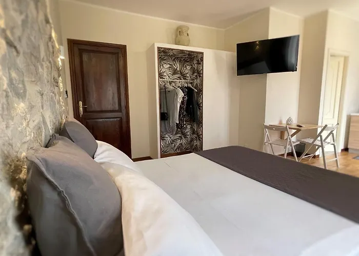 Domus Cuseni Tatil Evi